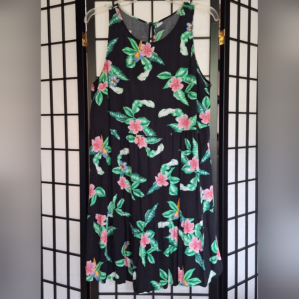 'Old Navy' Black floral sleeveless dress, pink hibiscus & blue parrots Sz. M